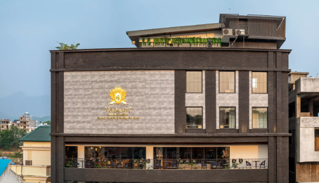 Romantic Hotels in Dehradun for a Cosy Getaway